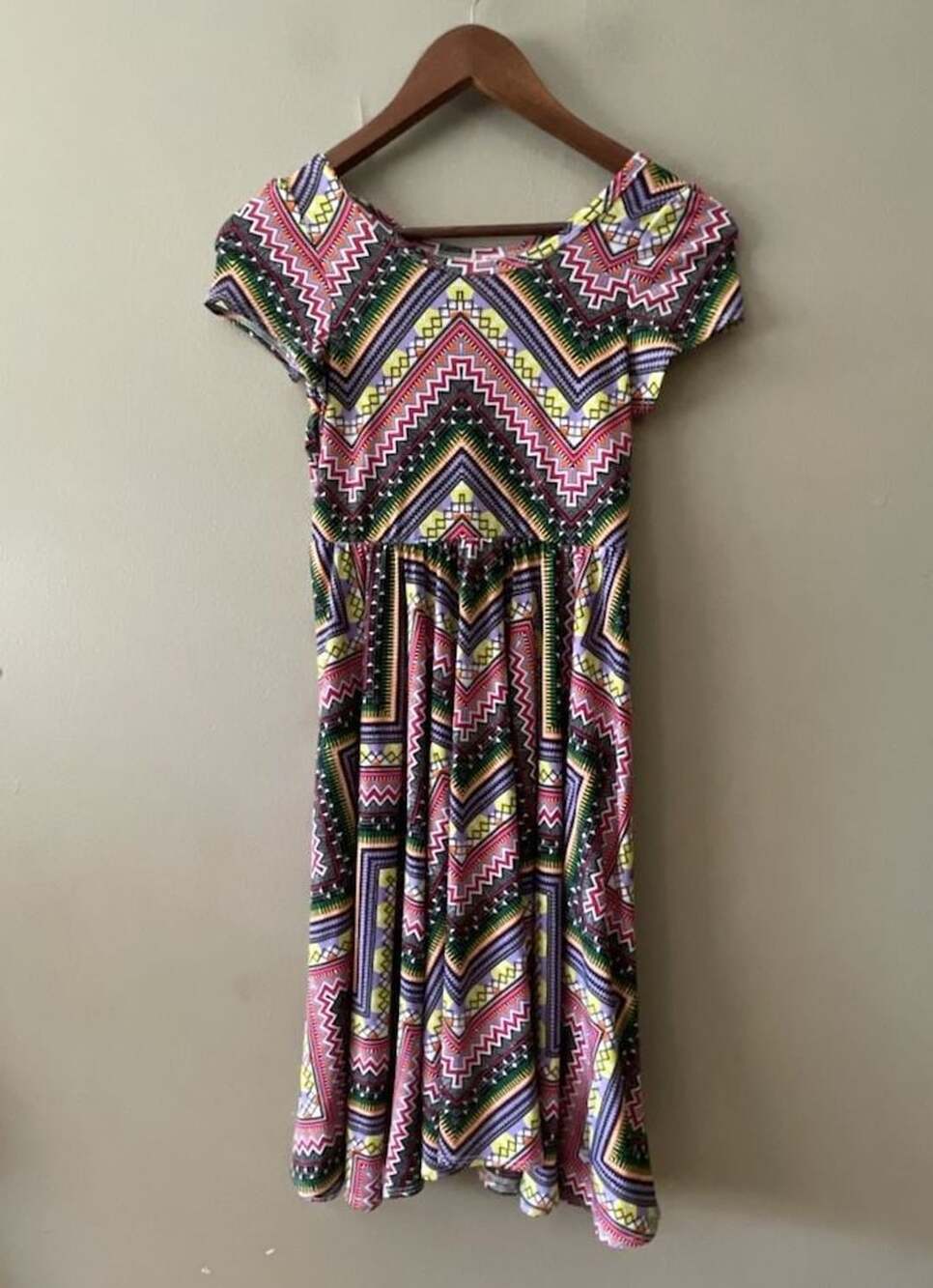 LuLaRoe Girls Multicolor Aztec Chevron Geo Print Short Sleeve Dress Size 12/14